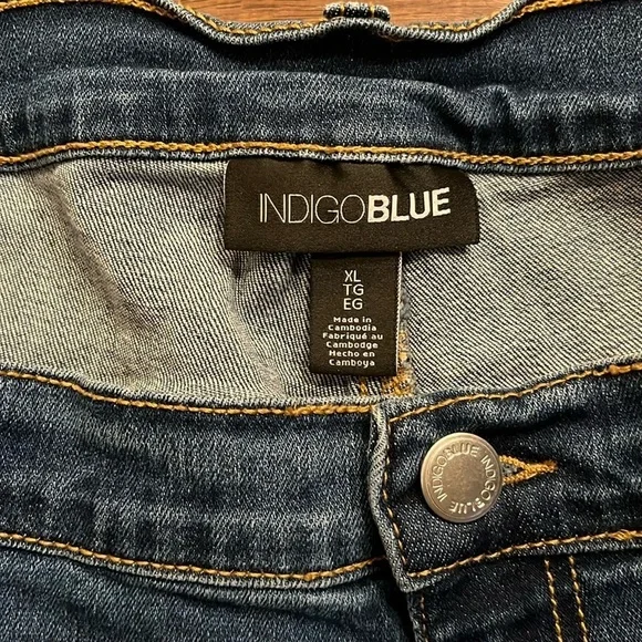 Indigo Blue Maternity Denim Shorts Size XL - Picture 4 of 6